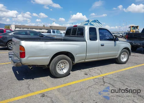 2000 Toyota Tacoma from USA, damaged, VIN 4TAVL52N3YZ668008